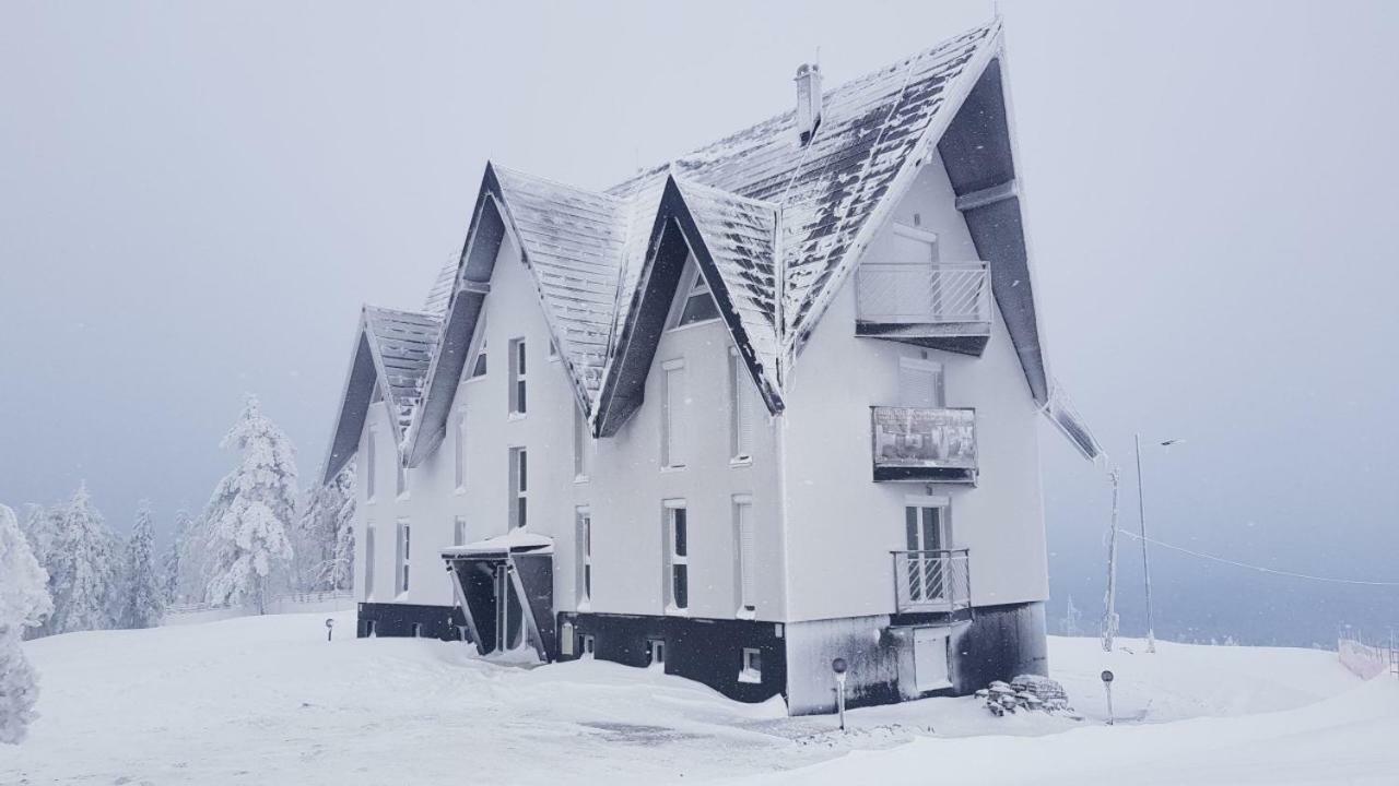 Divcibare Delux Apartman エクステリア 写真
